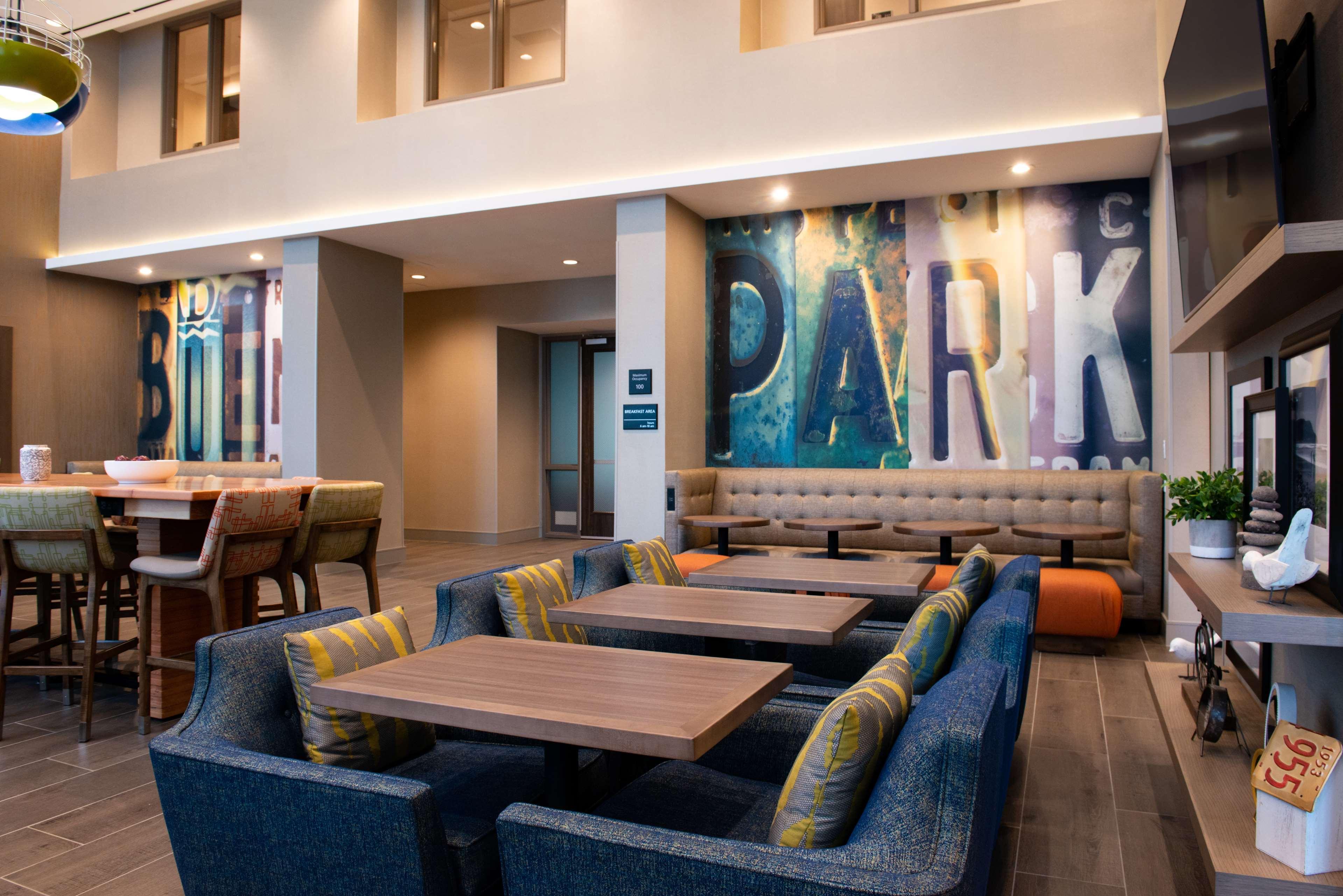 Hampton Inn & Suites Буена Парк Екстериор снимка