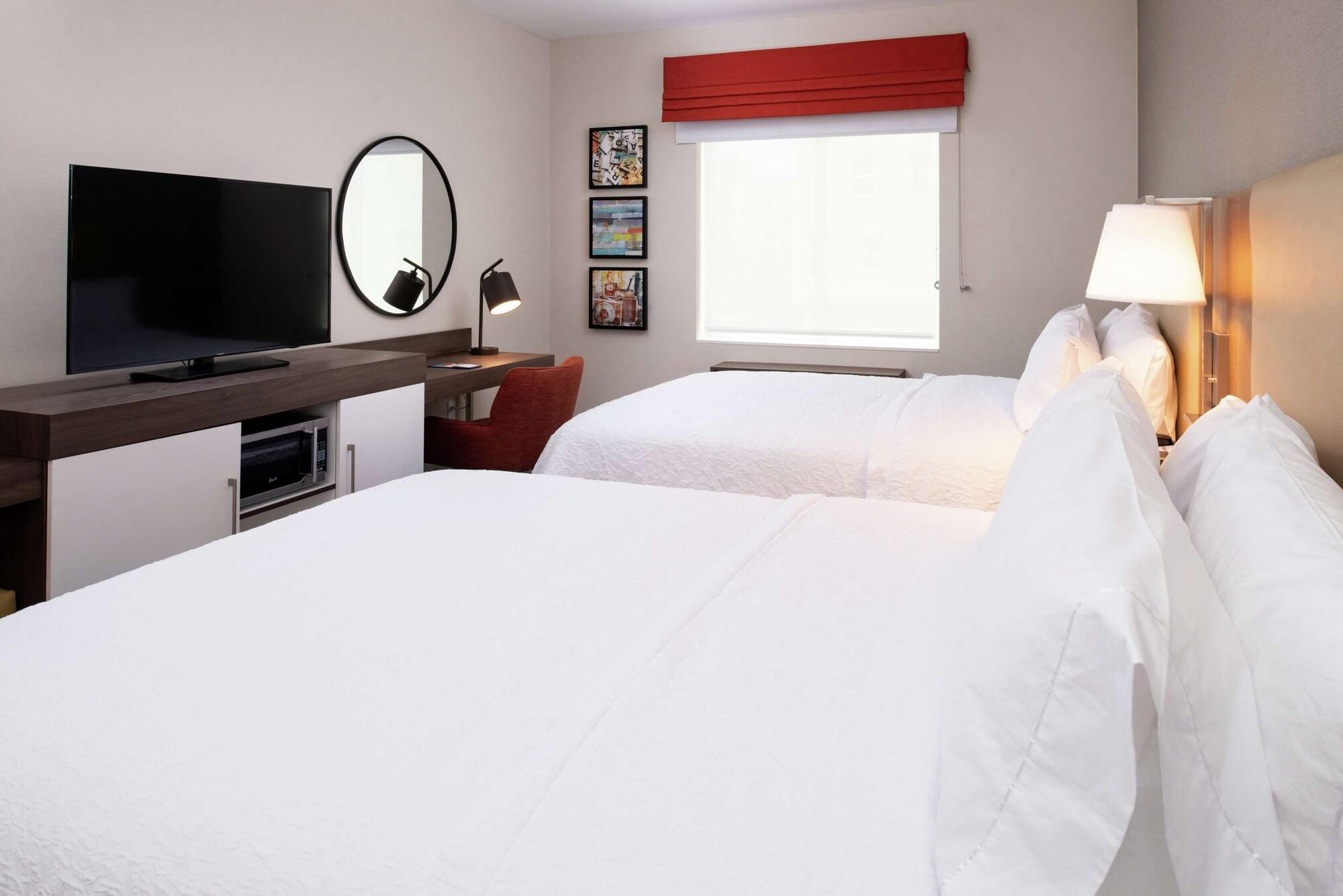 Hampton Inn & Suites Буена Парк Екстериор снимка