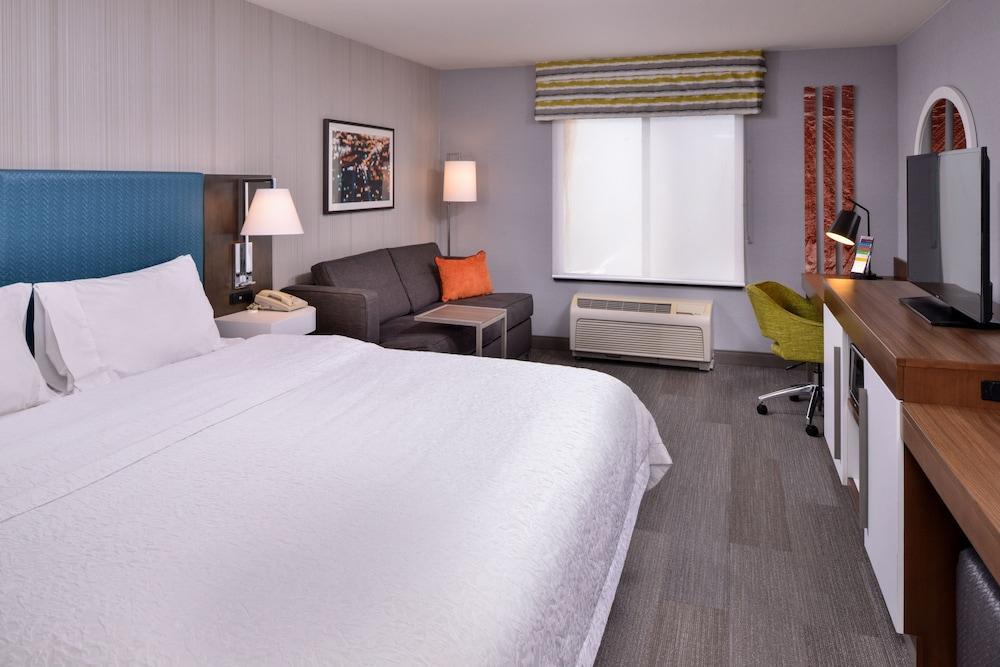 Hampton Inn & Suites Буена Парк Екстериор снимка